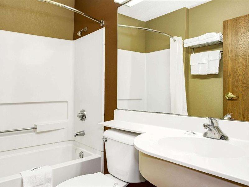 Microtel Inn & Suites By Wyndham Mason Exterior photo