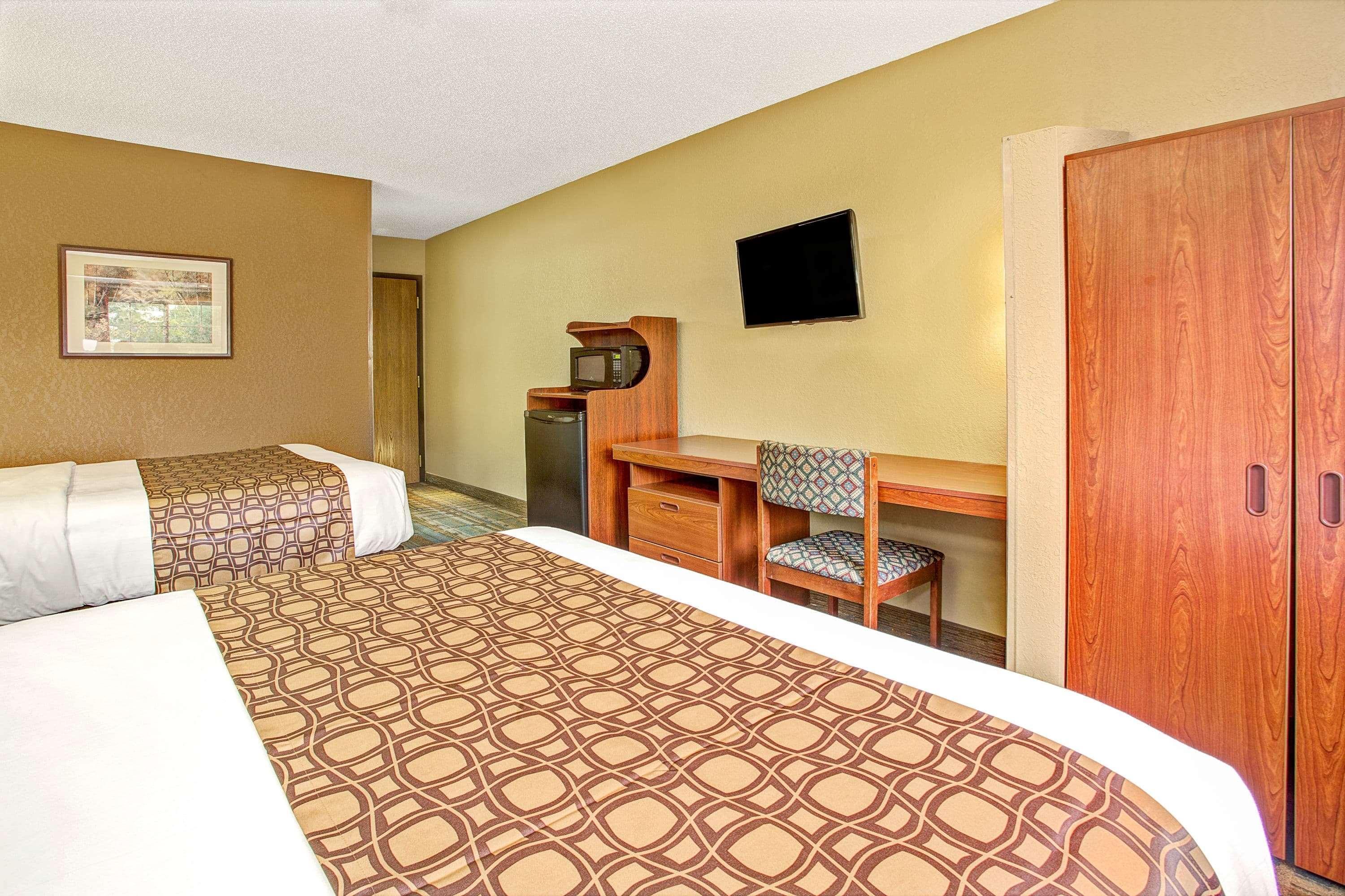 Microtel Inn & Suites By Wyndham Mason Exterior photo